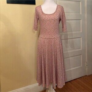 LuLaRoe Nicole dress NWOT pink floral stretchy scoop neck mid length sleeve soft